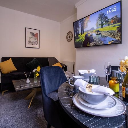 Chic Urban Retreat 1 Bedroom Gem In Covent Garden Λονδίνο Εξωτερικό φωτογραφία